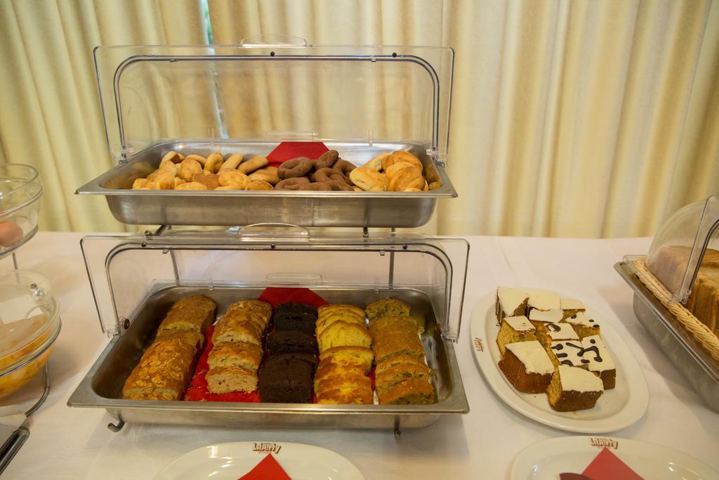Hotel Liberty Missolonghi Екстер'єр фото
