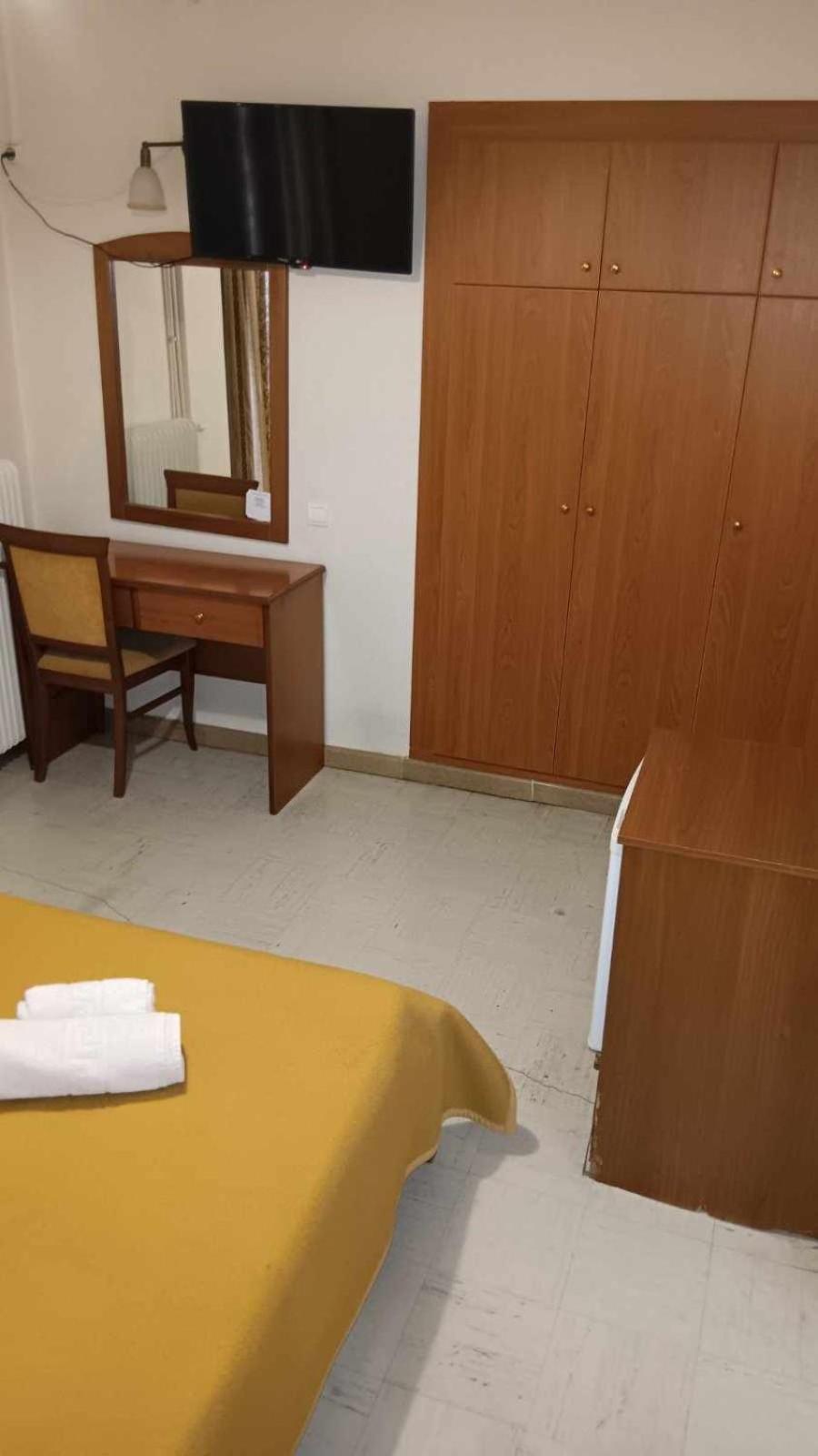 Hotel Liberty Missolonghi Екстер'єр фото