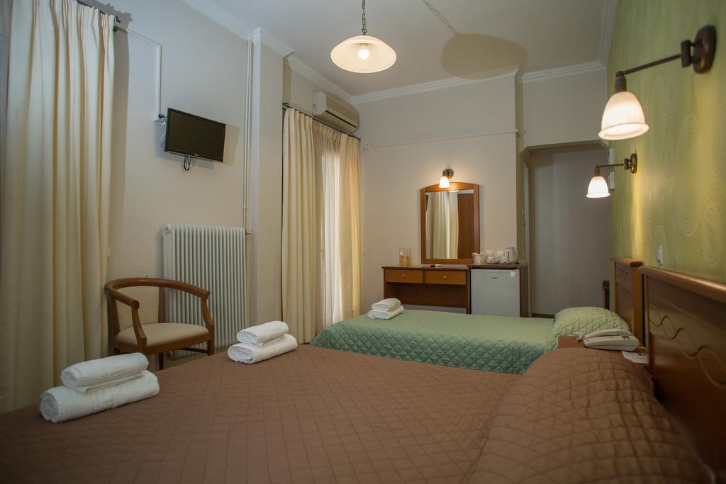 Hotel Liberty Missolonghi Екстер'єр фото
