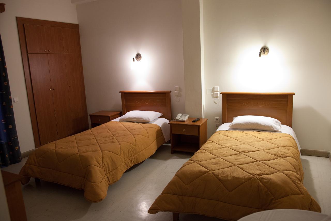 Hotel Liberty Missolonghi Екстер'єр фото